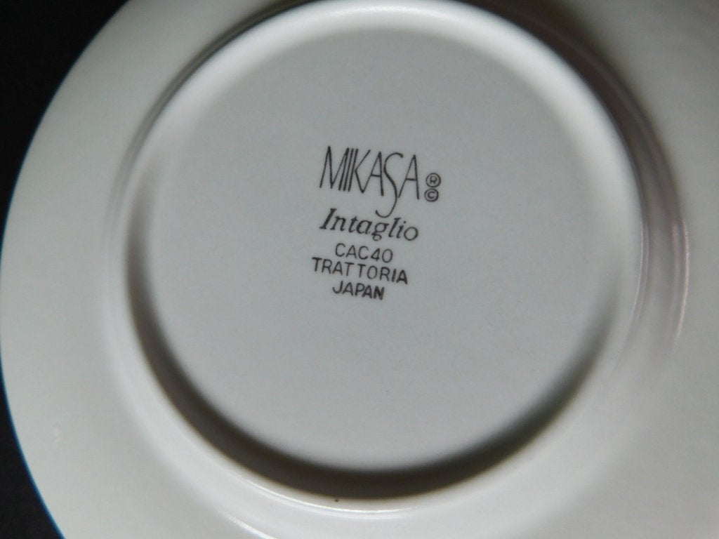 Mikasa Intaglio Trattoria CAC40 (1990) bread butter plate near mint condition - Items Tried And True