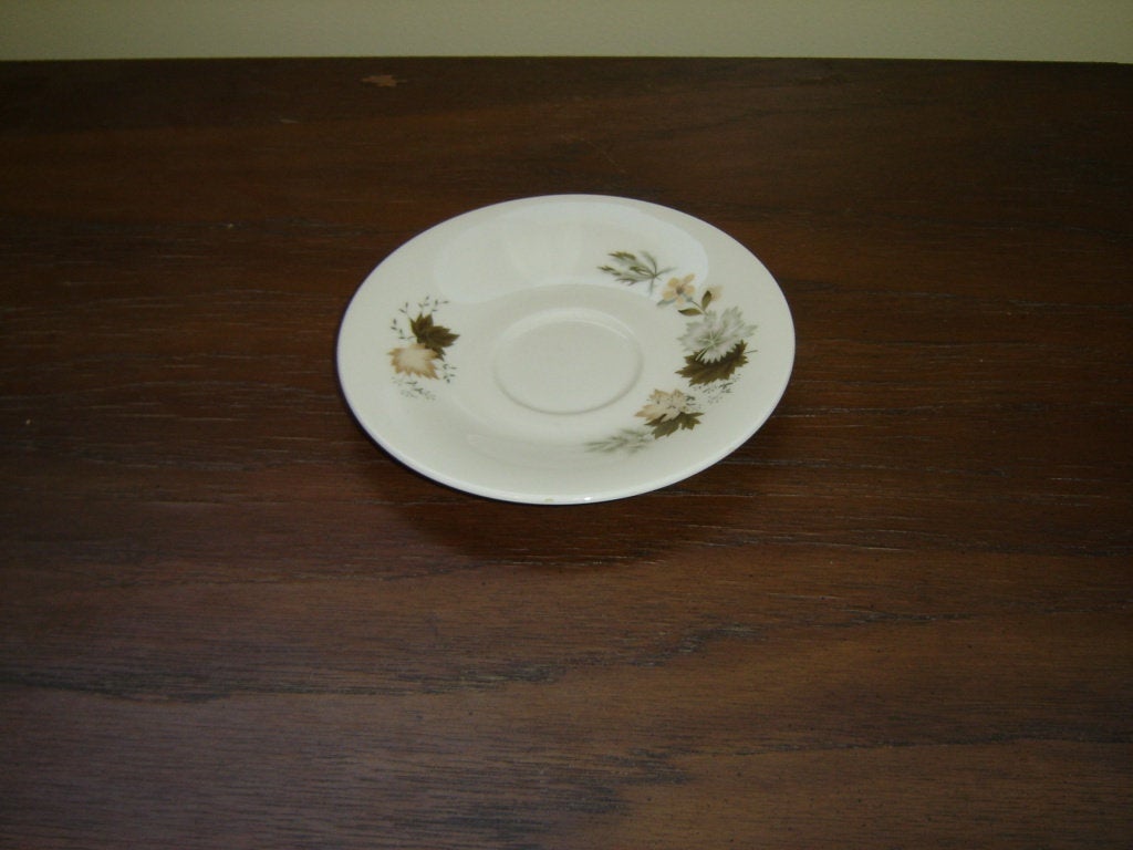 Royal Doulton Westwood (TC1025 1966) saucer near mint condition - Items Tried And True