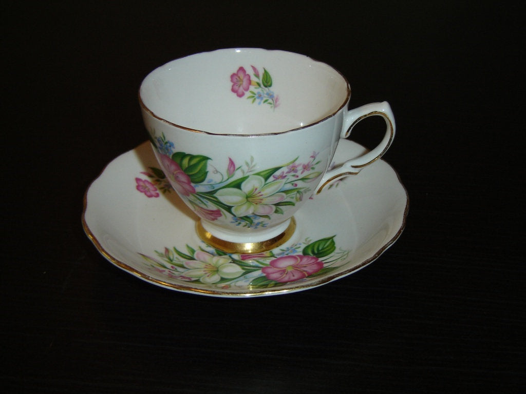 Colclough 7926 pink white blue flowers cup and saucer VGU - Items Tried And True