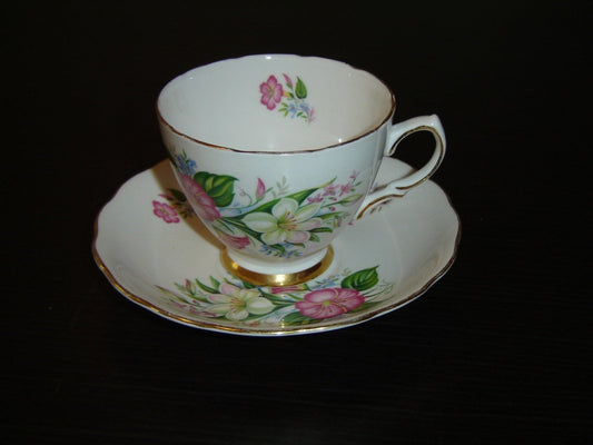 Colclough 7926 pink white blue flowers cup and saucer VGU - Items Tried And True