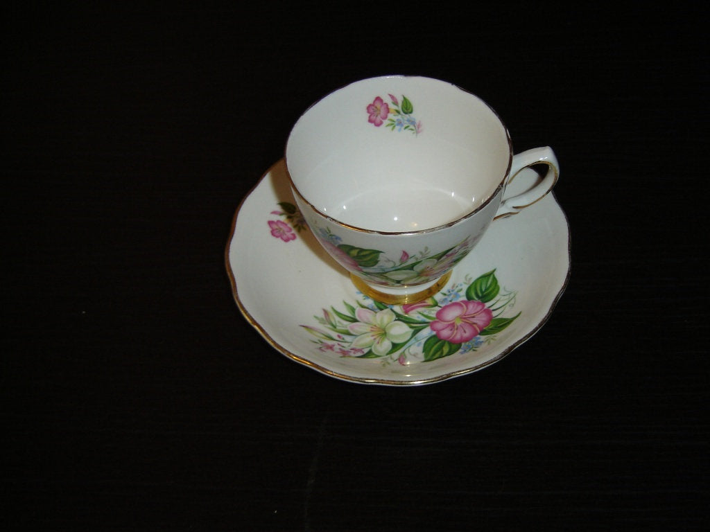 Colclough 7926 pink white blue flowers cup and saucer VGU - Items Tried And True