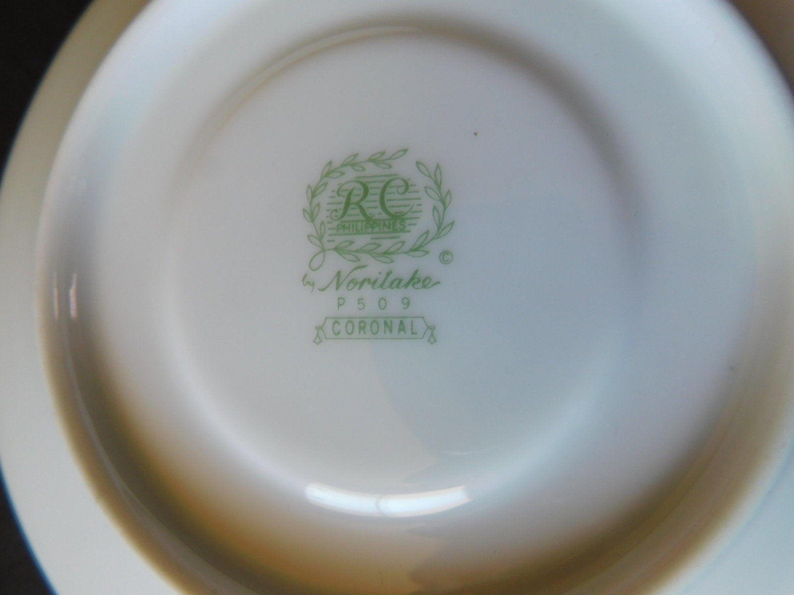 Noritake Coronal (1975) teacup and saucer near mint condition - Items Tried And True