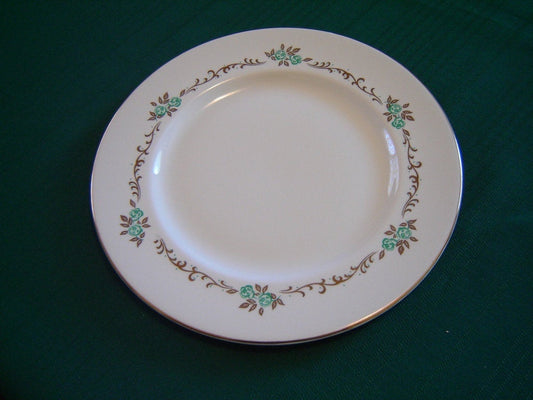 Johnson Brothers Sovereign Potters Wedding Day dinner plate VGU - Items Tried And True