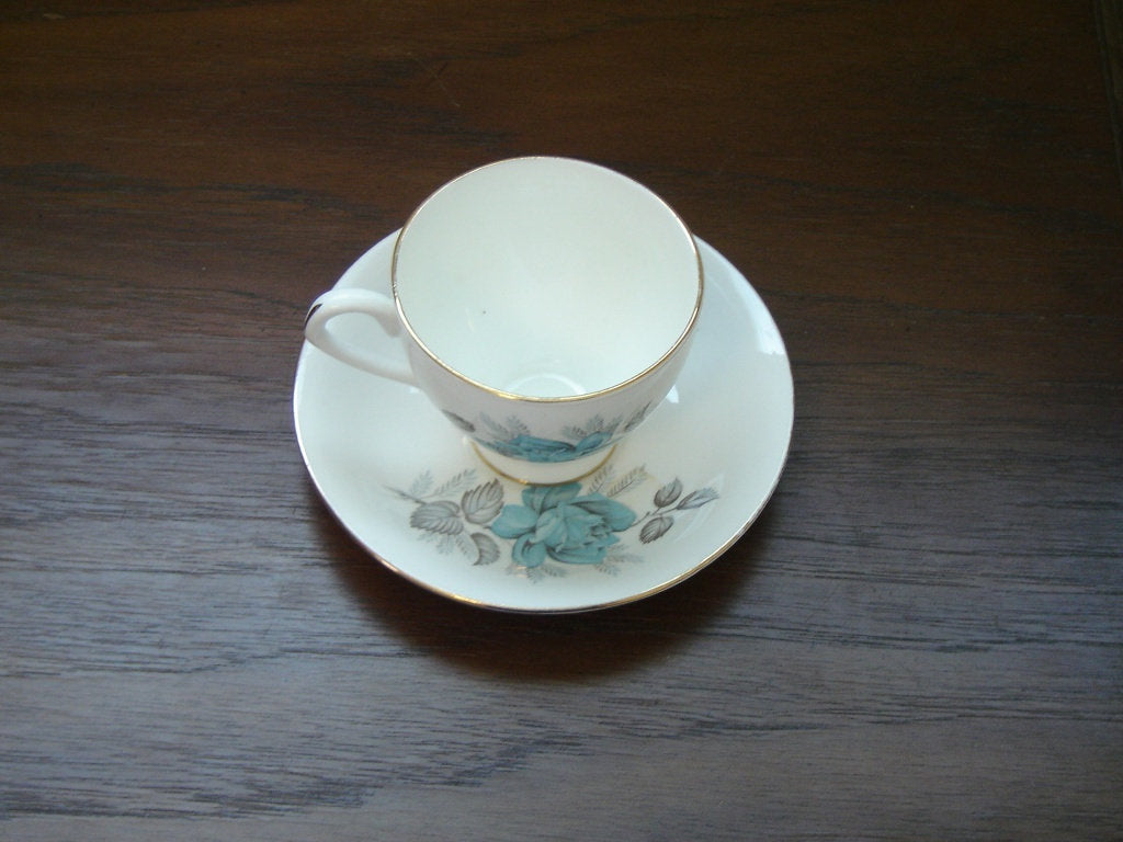 Elizabethan 878 blue Rose cup and saucer VGU - Items Tried And True