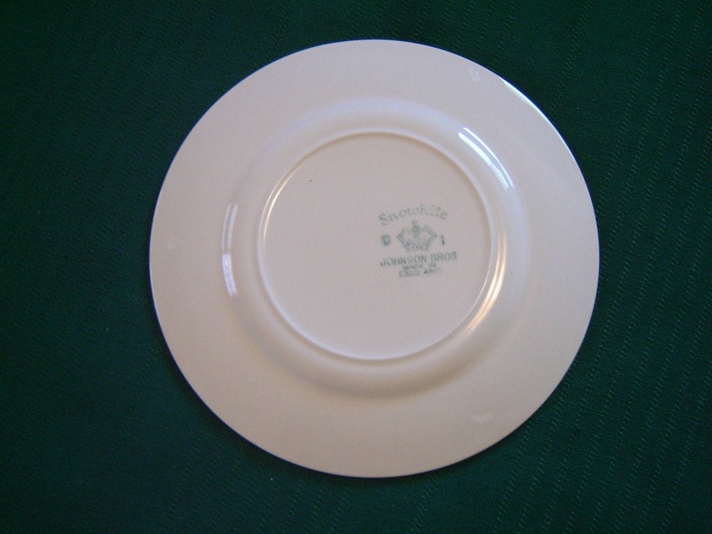 Johnson Brothers Sovereign Potters Wedding Day bread and butter plate VGU - Items Tried And True