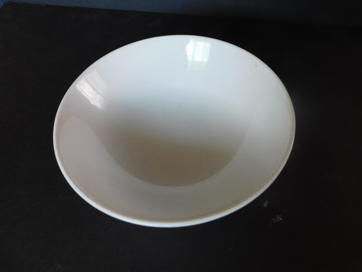 Solid white smooth 6.5 inch cereal bowl VGU - Items Tried And True