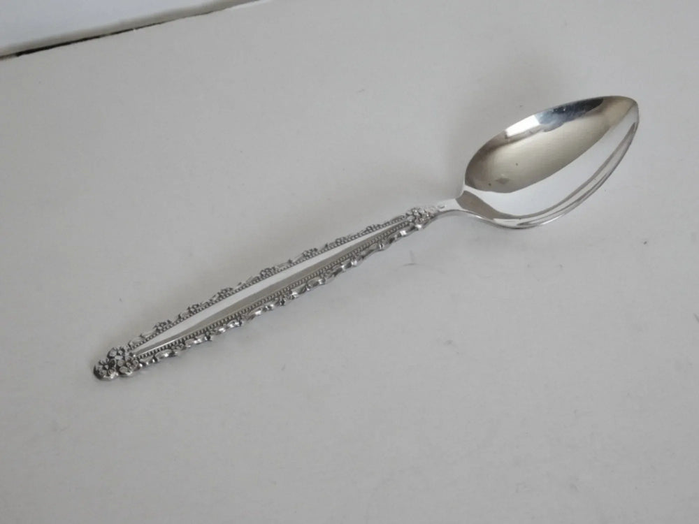 Community Royal Lace (1973) teaspoon