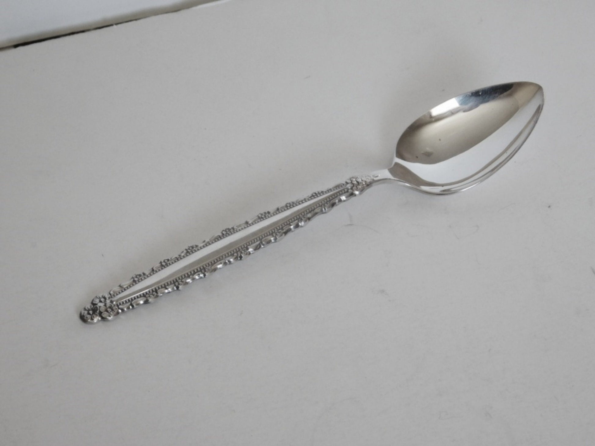 Community Royal Lace (1973) teaspoon VGU - Items Tried And True