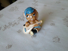 Pendelfin Casanova (1982) blue hat stoneware figurine from England VGU