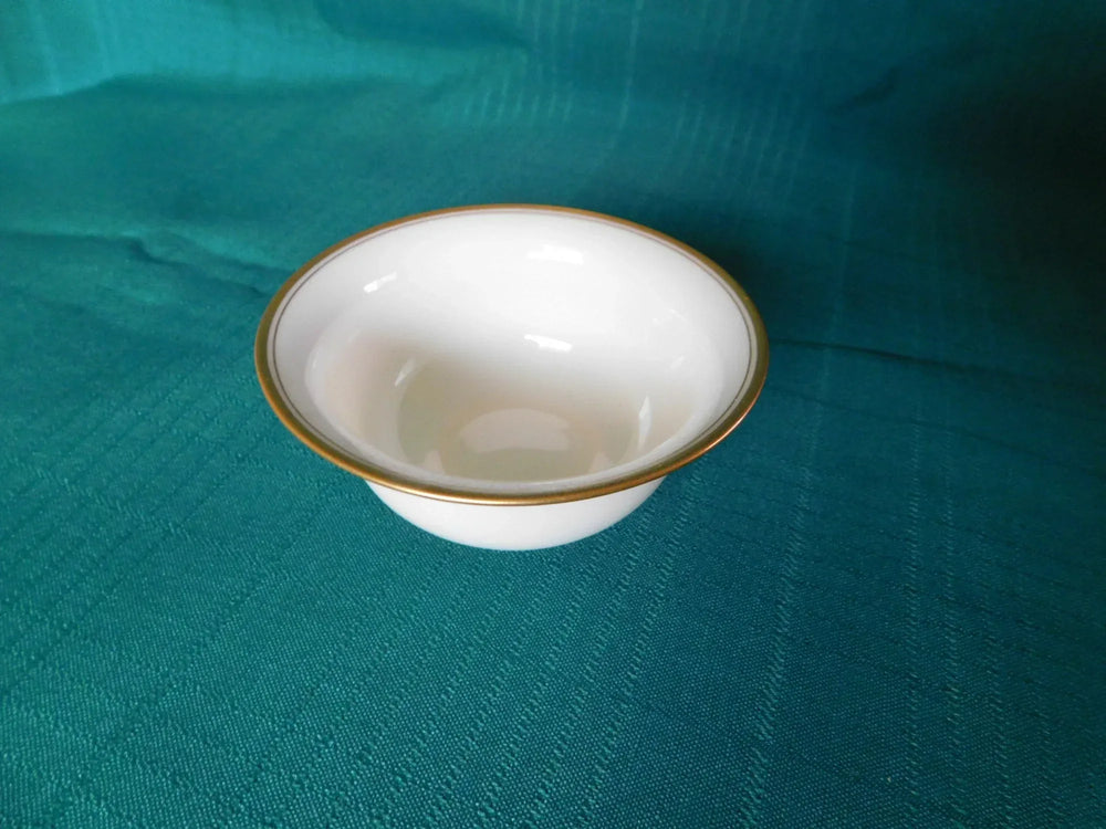 Lenox double gold band ivory nut dish near mint condition
