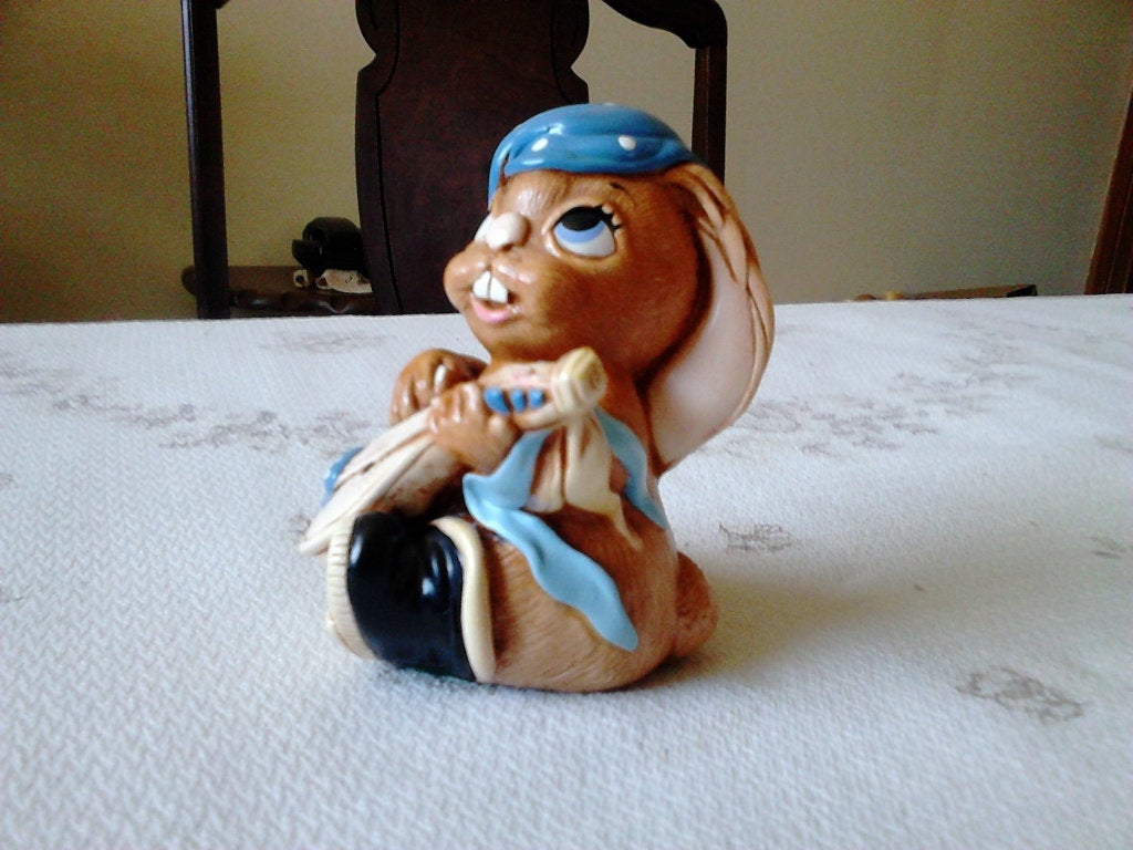 Pendelfin Casanova (1982) blue hat stoneware figurine from England VGU - Items Tried And True